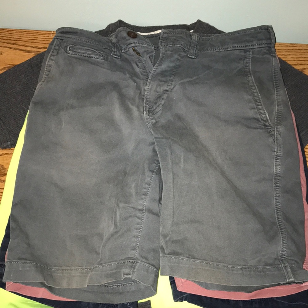 Grey shorts